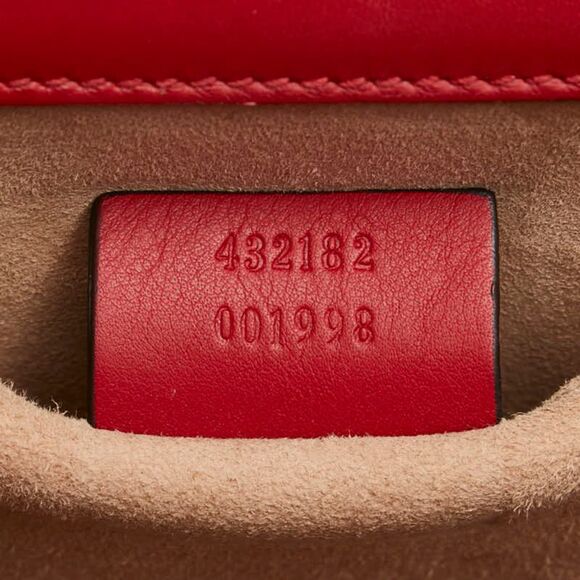 Pre Loved gucci  Padlock Women Red Shoulder Bags - Picture 6 of 8
